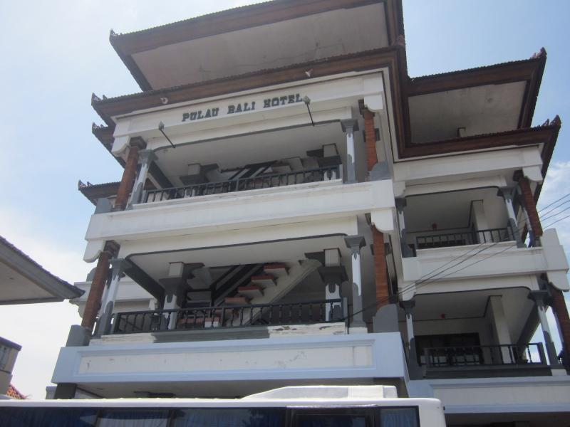 Pulau Bali Hotel Denpasar Redpartner Zewnętrze zdjęcie